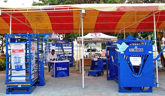 Stand de Básculas REVUELTA® en la Expo Feria Regional Ganadera Ylang Ylang 2016