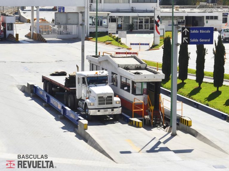 Sistema Bibáscula Electrónica modelo ERCC-VBBD instalada sobre piso