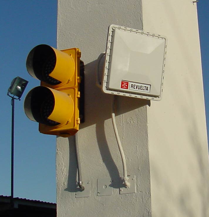 Antena para la identificación automática del camión